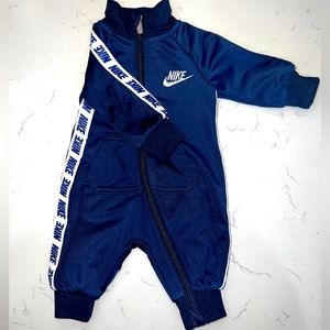 Nike Baby Zip-up Jump Suit - Newborn